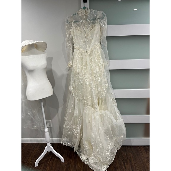 Vintage 80s Victorian Revival Wedding Dress Ivory High Neck Sheer Lace Illusion - Picture 9 of 16